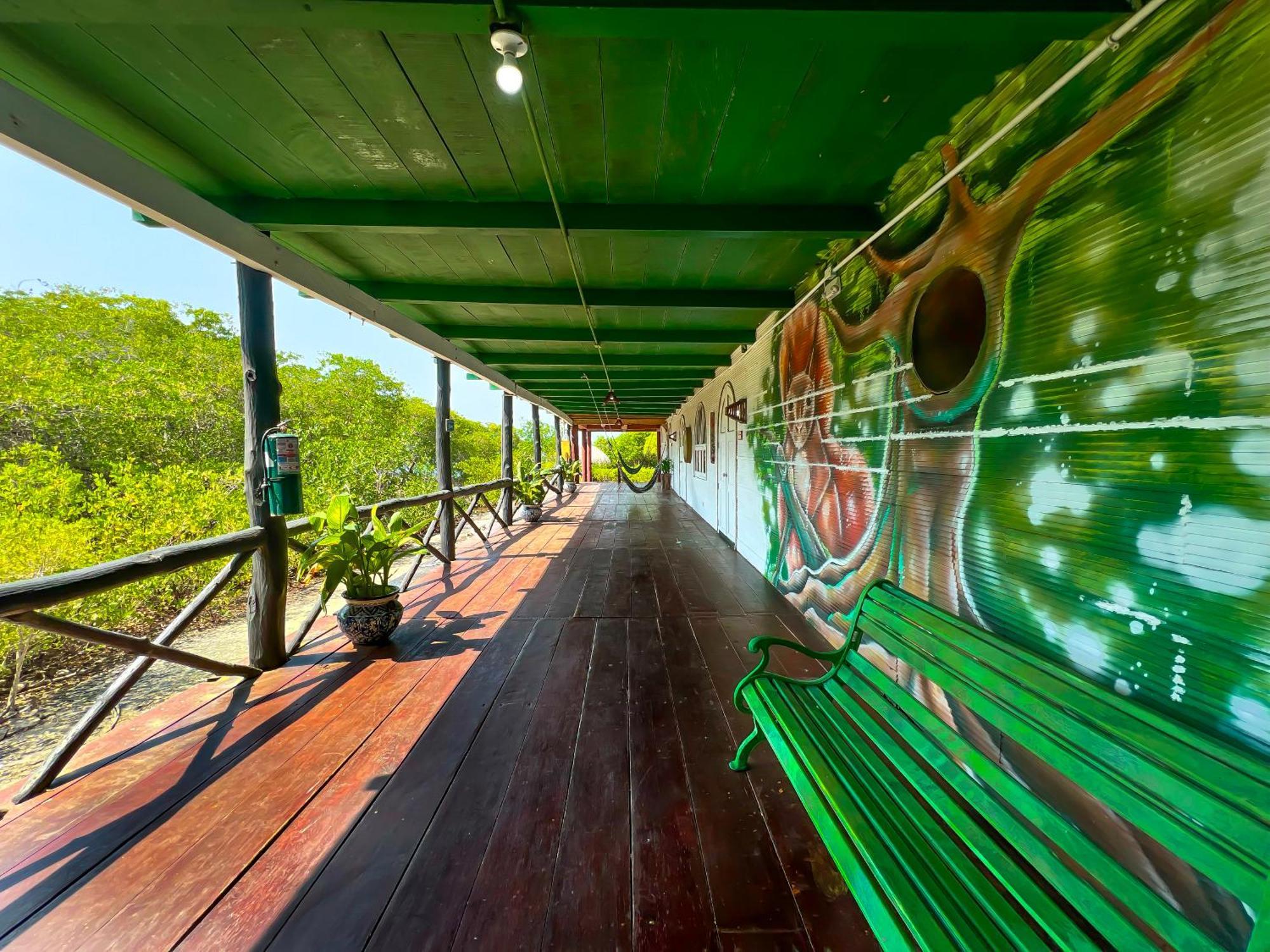 Hotel Isla Palma Reserva Natural Exterior photo
